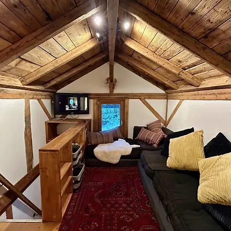 בית נופש Gorgeous Mini-chalet